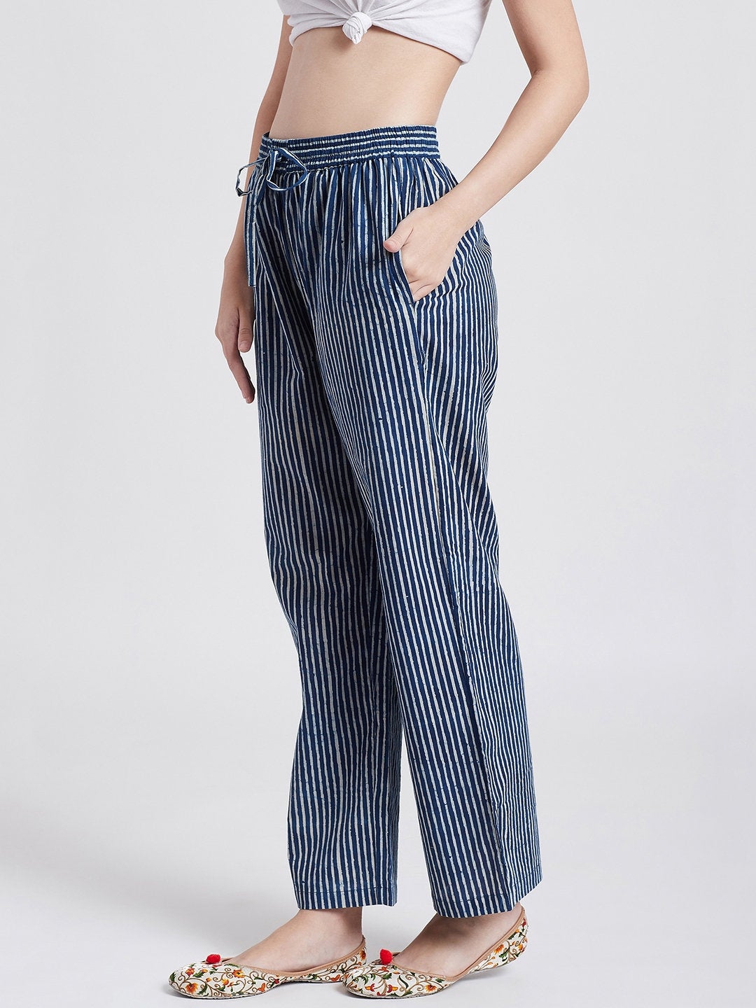 Indigo hand block cotton printed straight pants with pockets