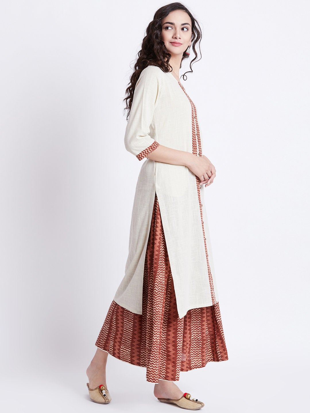 Hand block printed skirt with off-white long cotton kurta with print detailing on front & sleeves