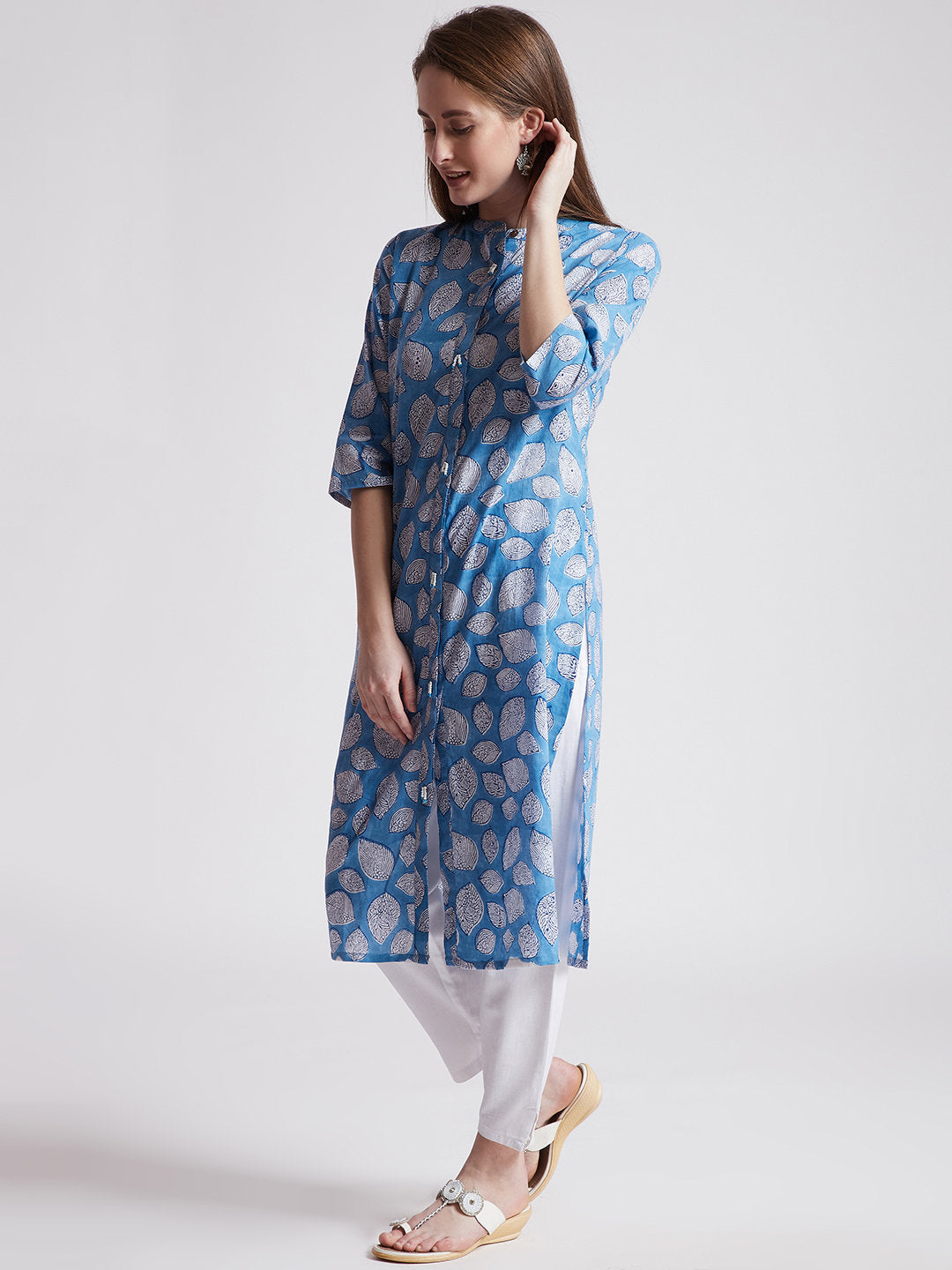 Hand block printed ethnic long Indian kurta in blue colour with front slit